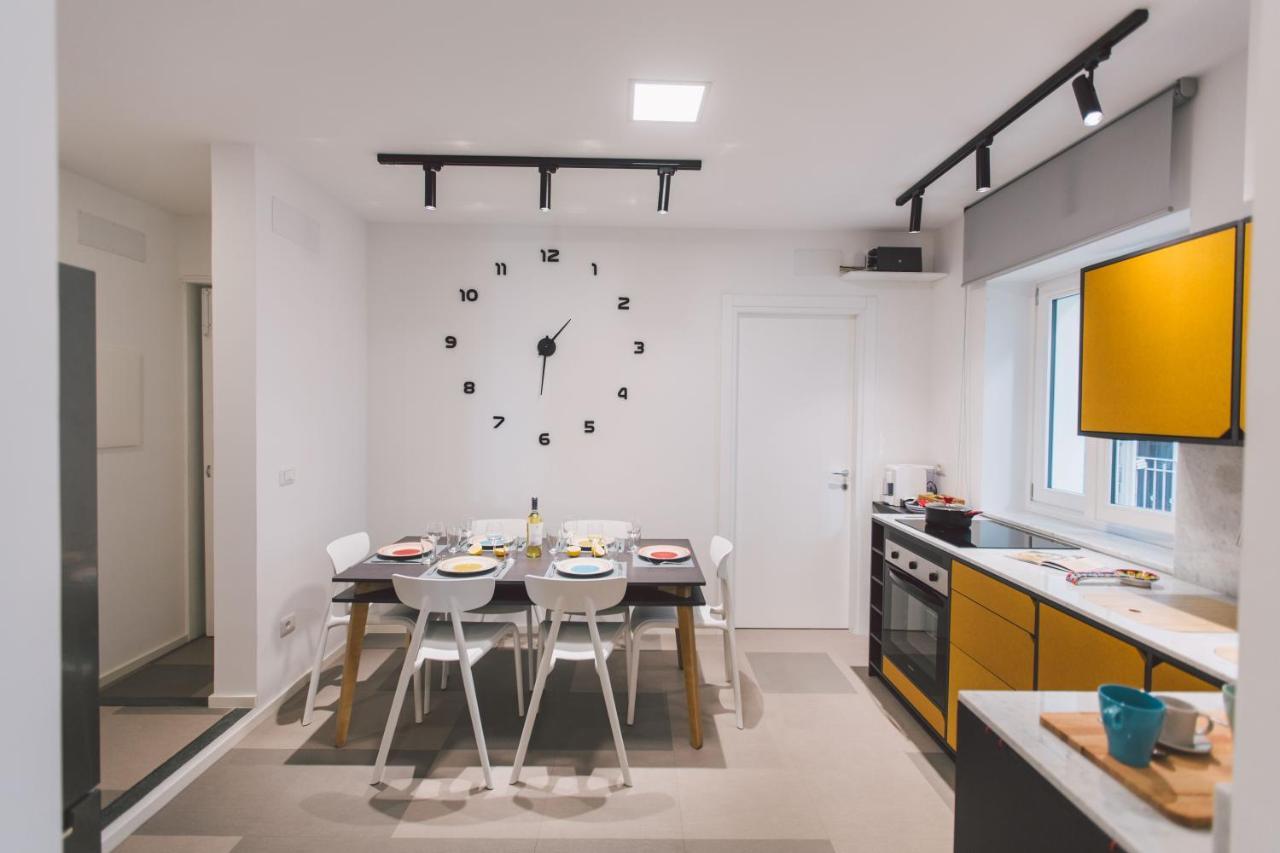 New Apartment With Patio Syrakus Exterior foto